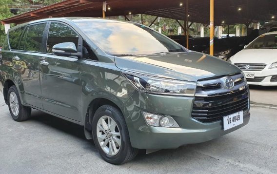 Sell Green 2016 Toyota Innova in Manila