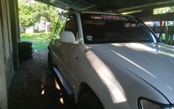 Selling White Toyota Land Cruiser 2001 in Angeles-2