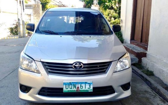 Silver Toyota Innova 2013 for sale in Manual-1