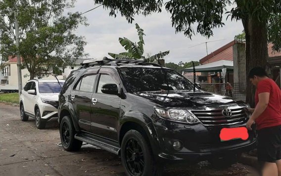 Black Toyota Fortuner 2013 for sale in Manila