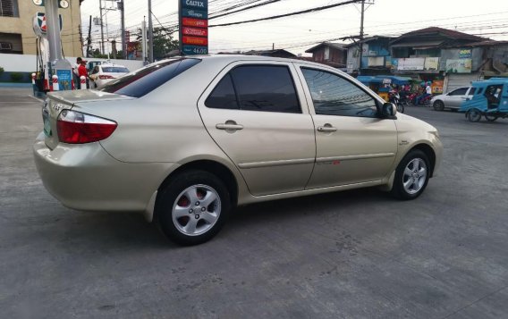 Sell Silver 2004 Toyota Vios in Manila-3
