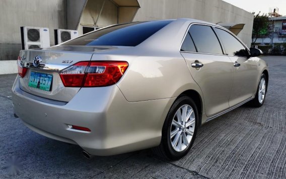 Sell 2012 Toyota Camry in Manila-2