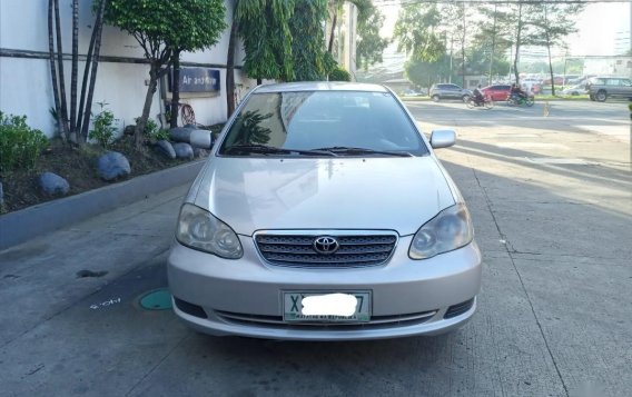 Silver Toyota Corolla altis 2004 for sale in Automatic