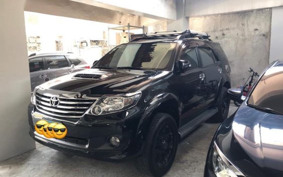 Black Toyota Fortuner 2013 for sale in Manila-3