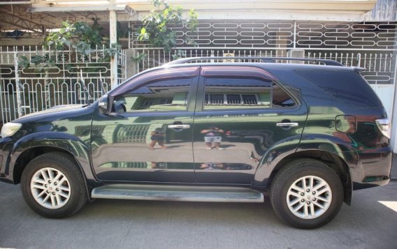 Black Toyota Fortuner 2016 for sale in Automatic-9