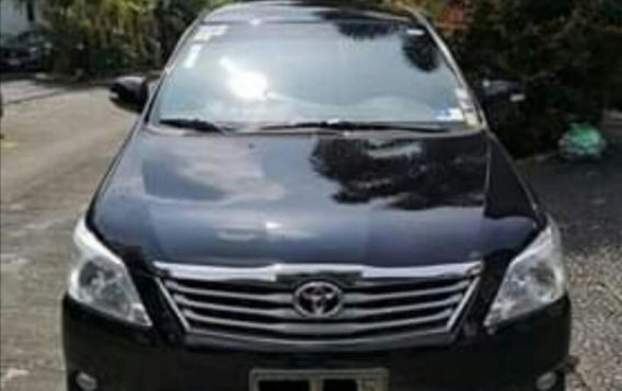 Black Toyota Innova 2012 for sale in Manual-1