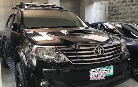 Black Toyota Fortuner 2013 for sale in Manila-1