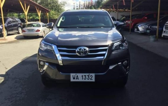 Black Toyota Fortuner 2017 for sale in Mandaluyong-1