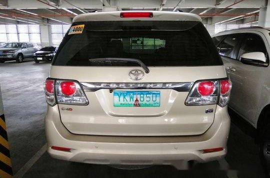 Selling Beige Toyota Fortuner 2013 in Cebu-4