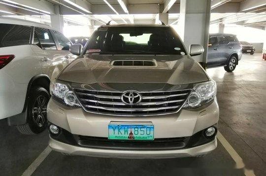 Selling Beige Toyota Fortuner 2013 in Cebu-1