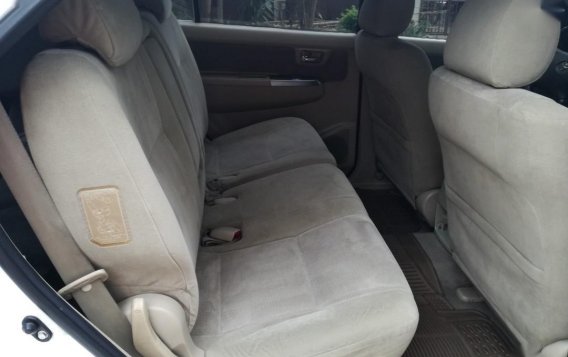 Sell Pearl White 2006 Toyota Fortuner in Manila-8