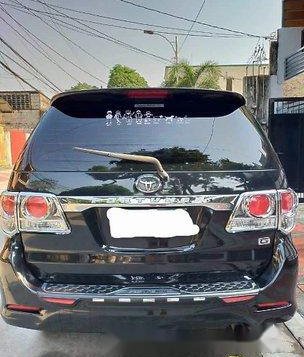 Sell Black 2013 Toyota Fortuner at 15000 km-1