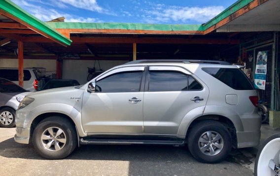 Toyota Fortuner 2008 Automatic for sale in Manila-3