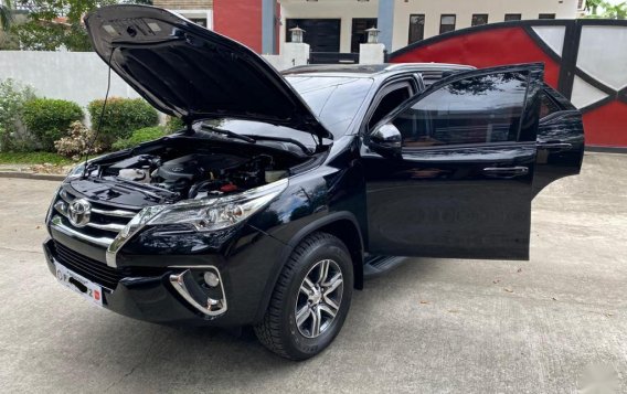 Sell 2020 Toyota Fortuner in Marikina-9
