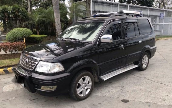 Selling Toyota Revo 2004 in Pasay-4