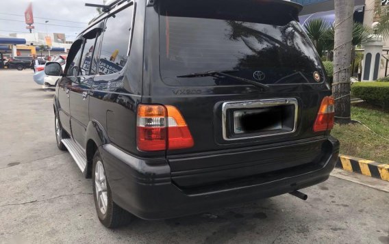Selling Toyota Revo 2004 in Pasay-5