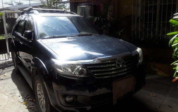 Selling Black Toyota Fortuner 2013 in Meycauayan-1