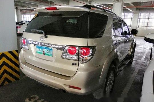 Selling Beige Toyota Fortuner 2013 in Cebu-3