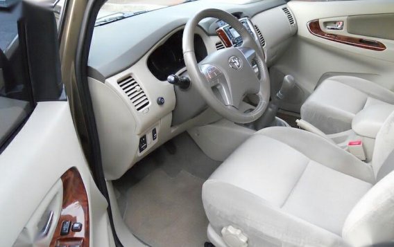 Sell 2014 Toyota Innova in Quezon City-3