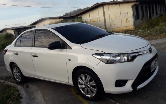 Sell White 2015 Toyota Vios in Manila-5