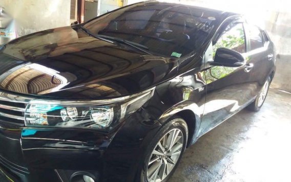 Selling Black Toyota Corolla altis 2017 in Dasmariñas-1
