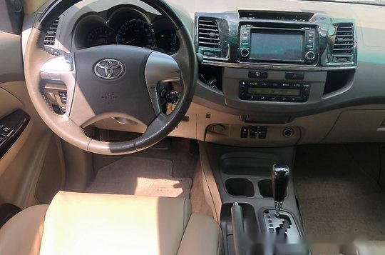 Sell 2013 Toyota Fortuner in Makati-4