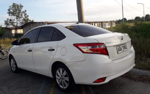 Sell White 2015 Toyota Vios in Manila-2