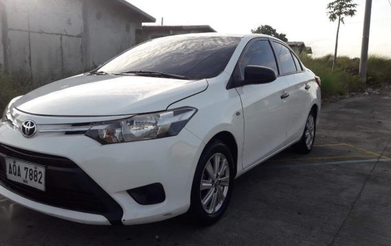 Sell White 2015 Toyota Vios in Manila-4