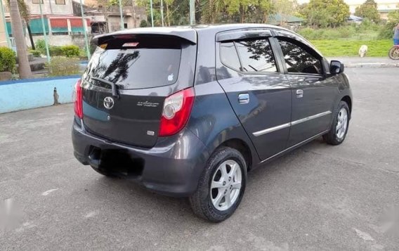 Sell Grey 2015 Toyota Wigo in Quezon City-4