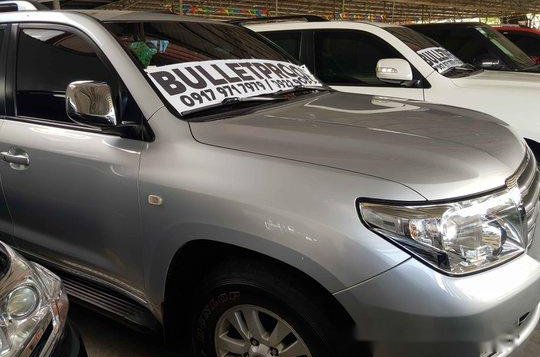 Silver Toyota Land Cruiser 2009 for sale in Pasig-2