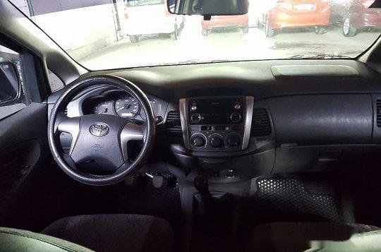 Silver Toyota Innova 2015 for sale in Quezon City-5