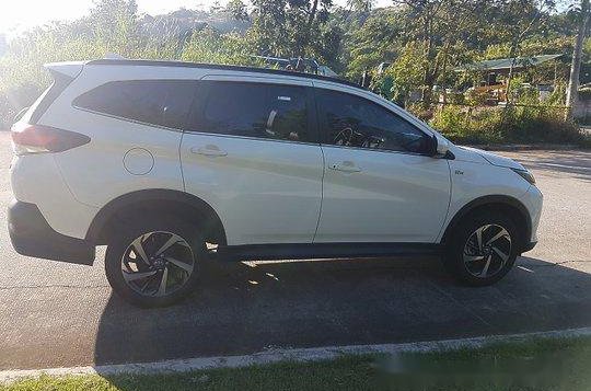 White Toyota Rush 2019 Automatic for sale -5
