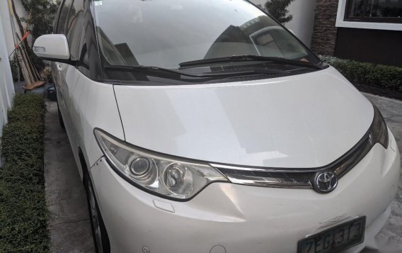 Sell Pearl White 2006 Toyota Previa in San Juan-8