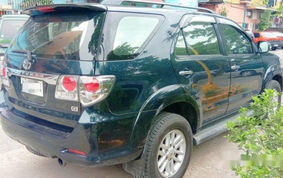 Sell Black 2014 Toyota Fortuner Automatic Diesel -4