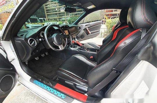 Sell 2014 Toyota 86 in Quezon City -8