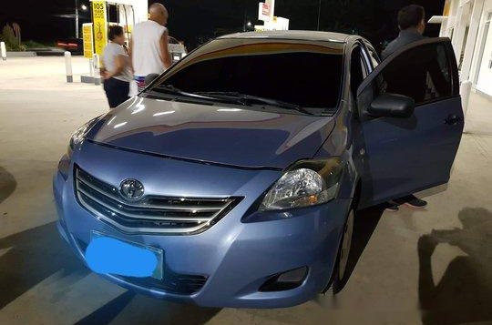 Sell Blue 2013 Toyota Vios at 73000 km-3