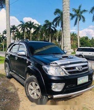 Sell Black 2008 Toyota Fortuner at 184000 km-1