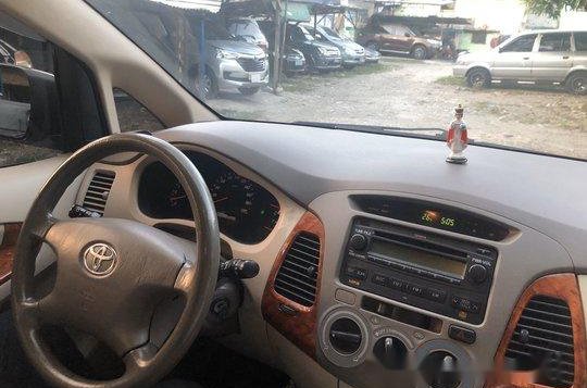 Black Toyota Innova 2008 Automatic for sale -9