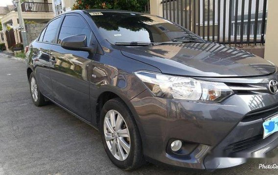 Selling Grey Toyota Vios 2016 at 70000 km 