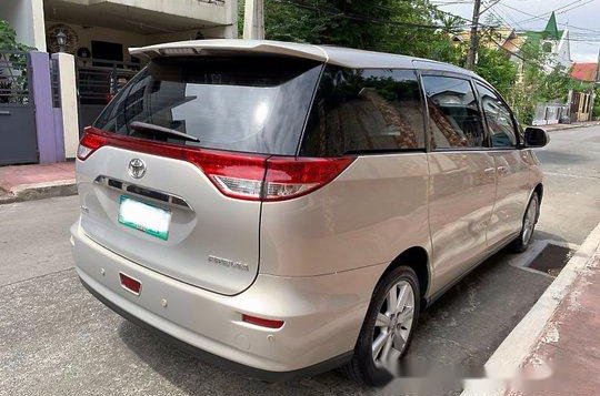 Selling Toyota Previa 2010 at 63000 km -2