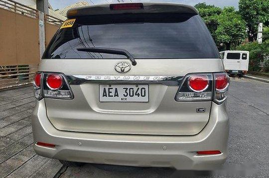 Selling Toyota Fortuner 2015 at 88000 km-2