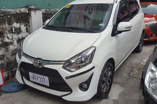 Selling White Toyota Wigo 2017 in Calasiao