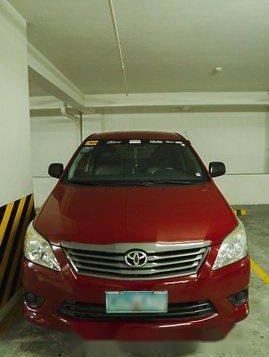 Red Toyota Innova 2013 for sale in Quezon City -1