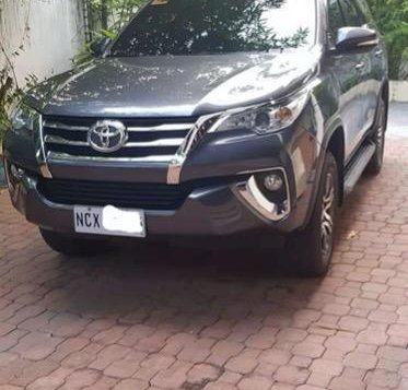 Sell Grey 2016 Toyota Fortuner in Parañaque-2