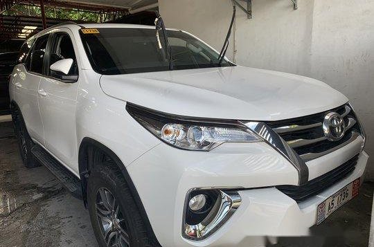 Selling White Toyota Fortuner 2018 in Quezon City