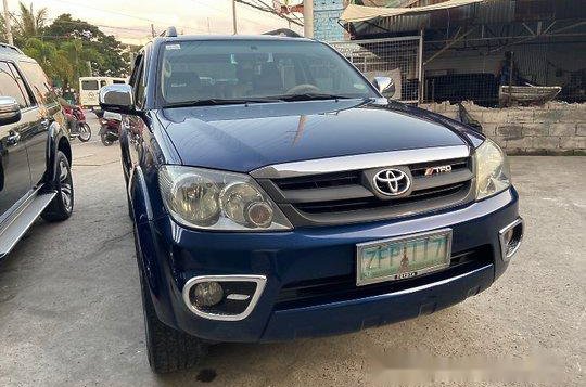 Selling Blue Toyota Fortuner 2006 at 108000 km 