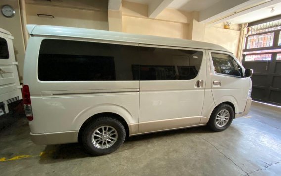 White Toyota Hiace 2018 for sale in Automatic-4