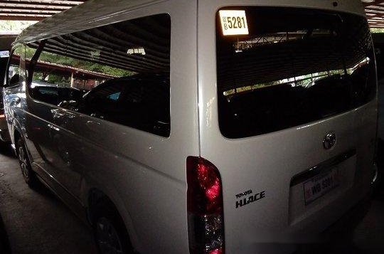 Selling Toyota Hiace 2017 in Pasig -1