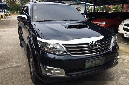 Sell Black 2012 Toyota Fortuner in Parañaque