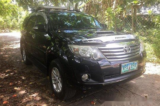 Black Toyota Fortuner 2013 Automatic for sale 